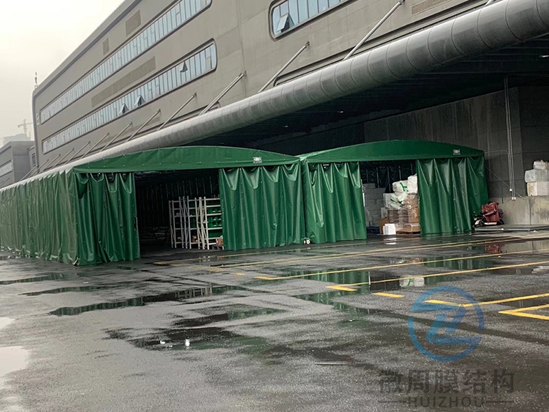 移动推拉雨篷