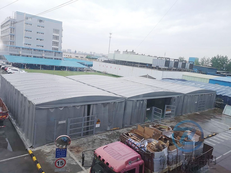 移动推拉雨篷